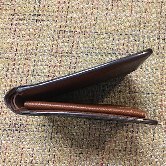 LOUIS VUITTON LV Monogramed Bifold Wallet CA0092 COMES WITH: LV Dust Bag - Picture 14 of 17